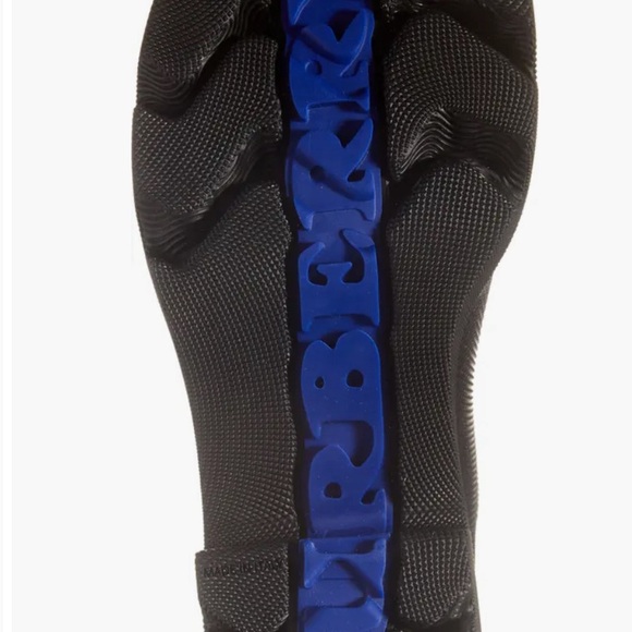 Burberry Women’s Marsh Textured Ankle Boot NEW in box - Picture 7 of 13